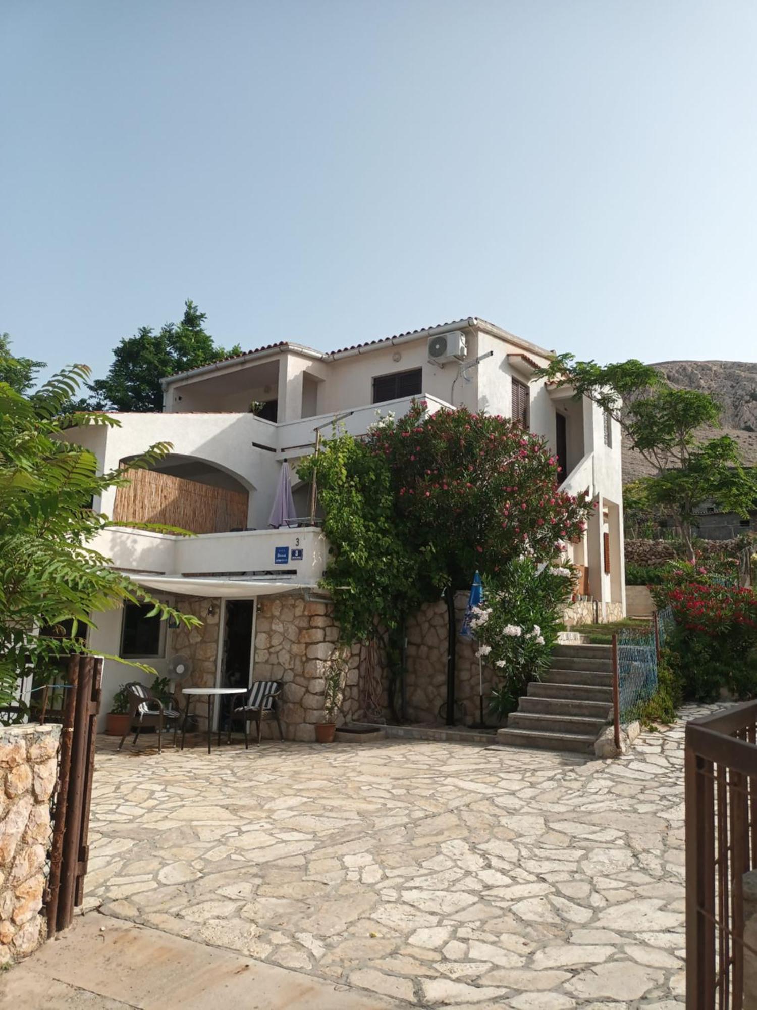 Apartmani Sikic Metajna Exterior foto